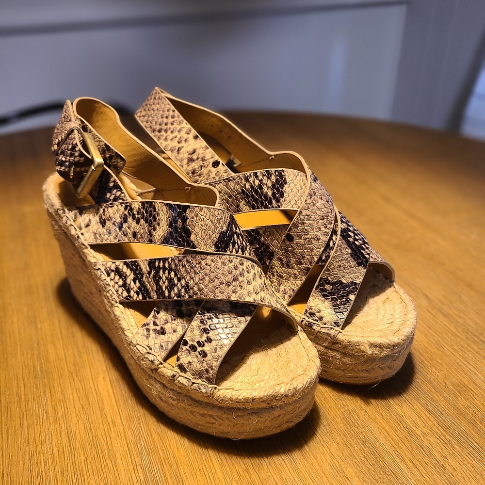 Marc Fisher Alenni platform wedge sandals